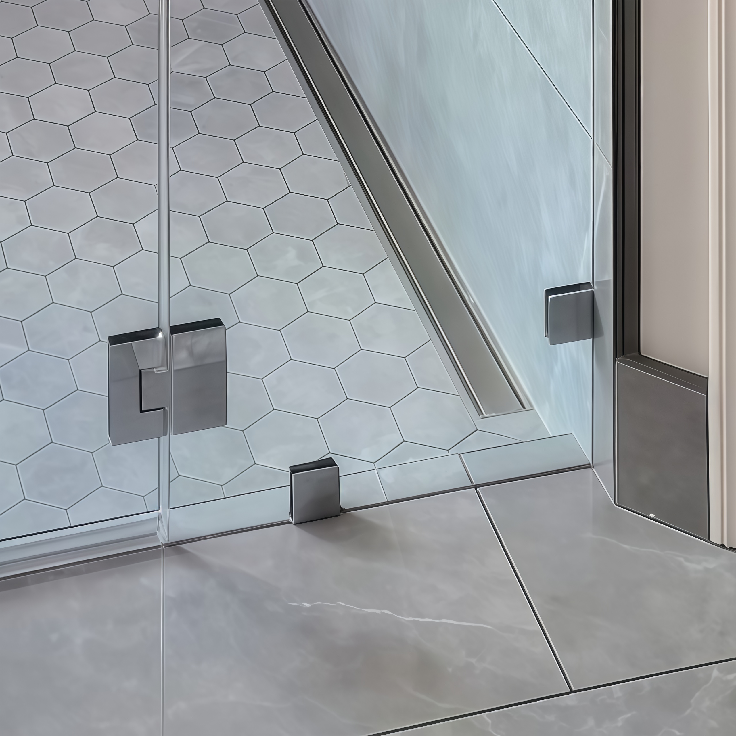 Bathroom Glass Clip-3