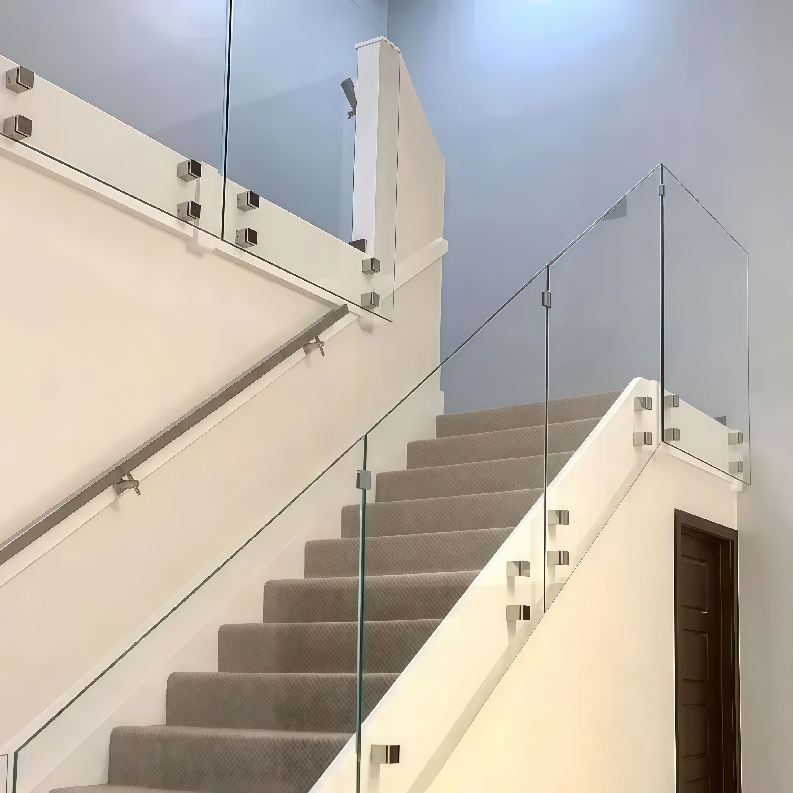 glass-standoff-scene-06.png